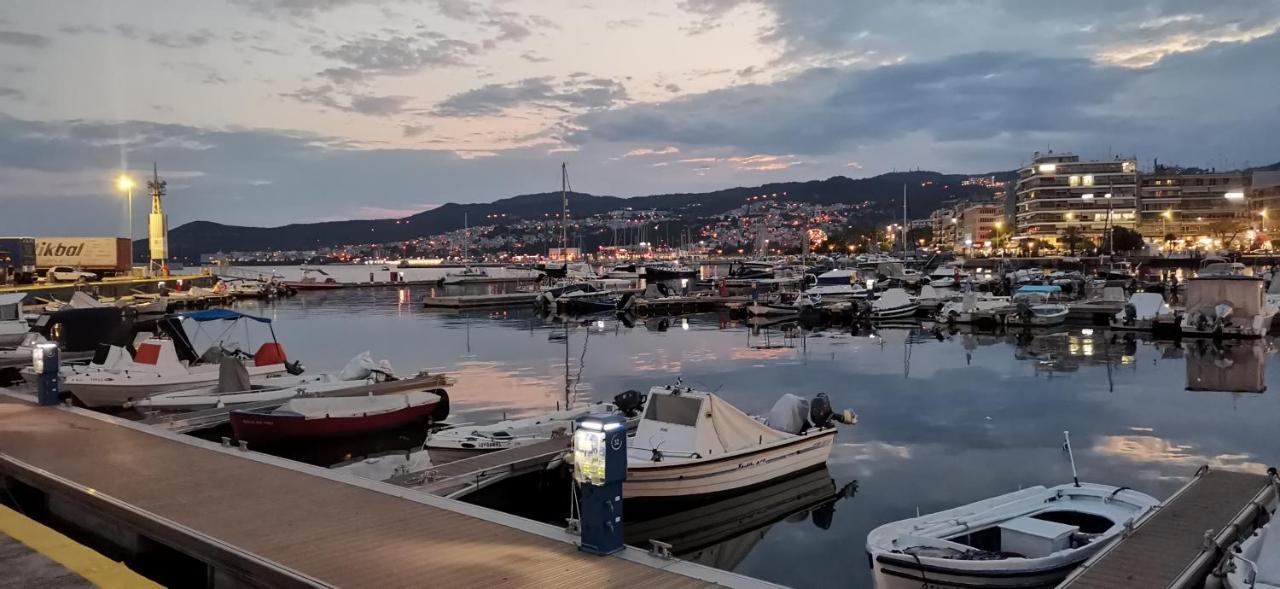 Iris Deluxe Suites 2 Kavala Bagian luar foto