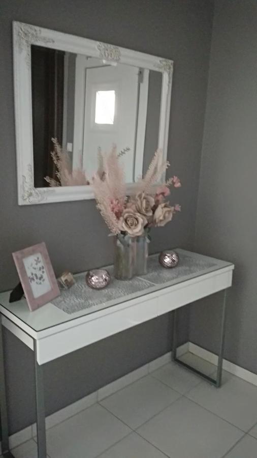 Iris Deluxe Suites 2 Kavala Bagian luar foto