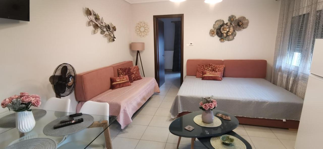 Iris Deluxe Suites 2 Kavala Bagian luar foto